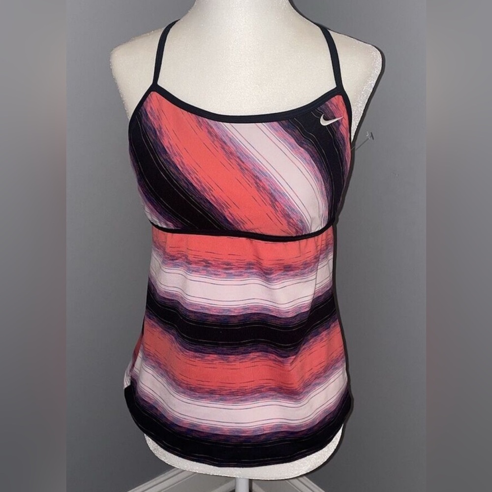 Nike Tankini Swimsuit Top w/Removable Padding - Woman’s Size 10
